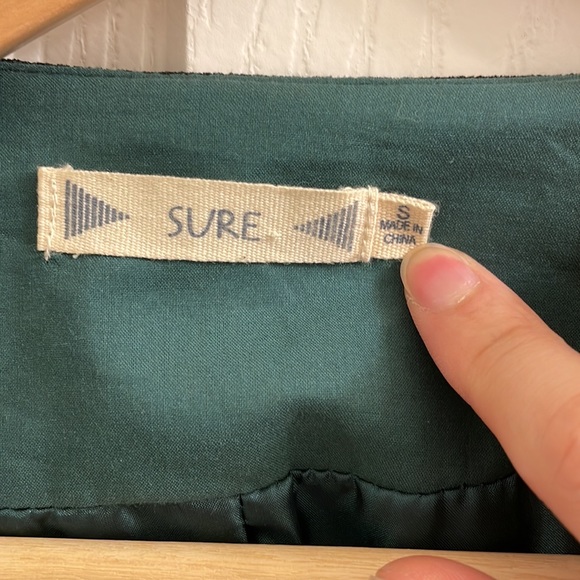 Stylish black blazer with teal lining - Picture 2 of 9